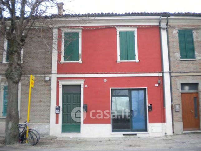 Appartamento in residenziale in Viale Romagna 33