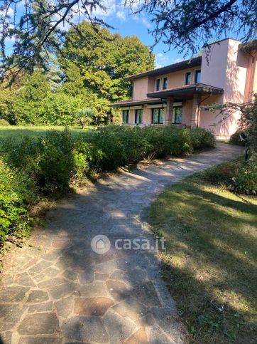 Casa bi/trifamiliare in residenziale in Via Trezzo di Carpenedo