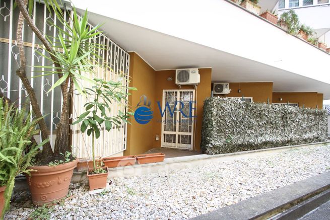 Appartamento in residenziale in Via Marcello II