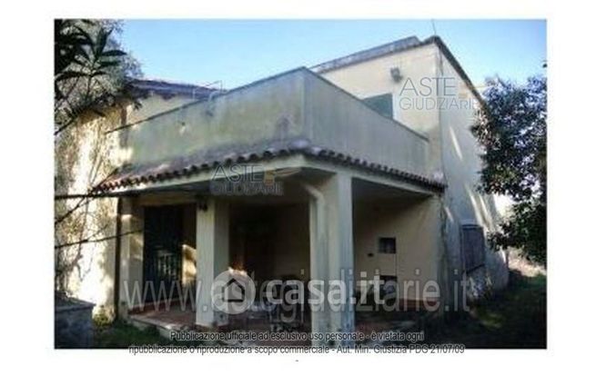 Appartamento in residenziale in Via degli Aranci 17