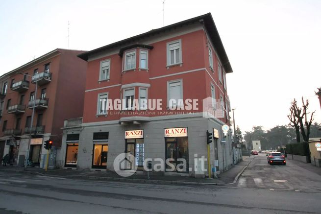 Appartamento in residenziale in Via Madonnina 3