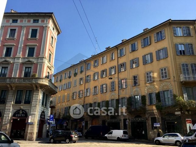 Appartamento in residenziale in Via Castelfidardo 2