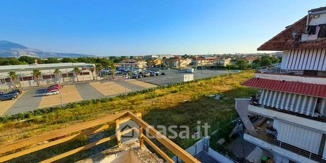 Appartamento in residenziale in Via Pitagora