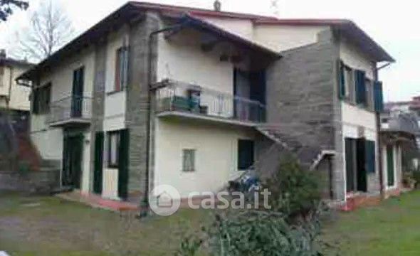 Appartamento in residenziale in Via Lelio Basso