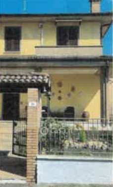 Villetta a schiera in residenziale in Via Valsasino 35