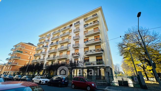 Appartamento in residenziale in Via Brissogne 17