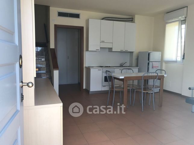 Appartamento in residenziale in Via Cadore