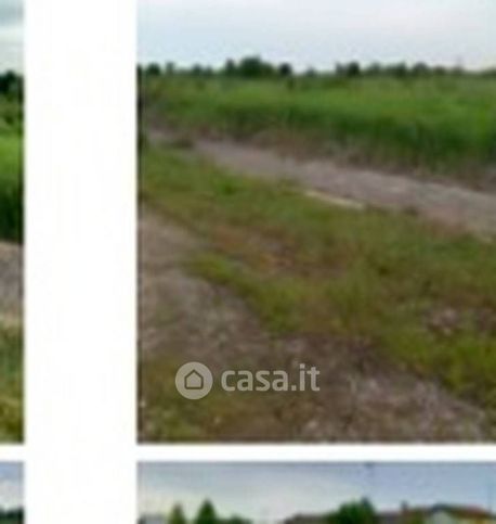 Terreno agricolo in commerciale in Via la Venezia