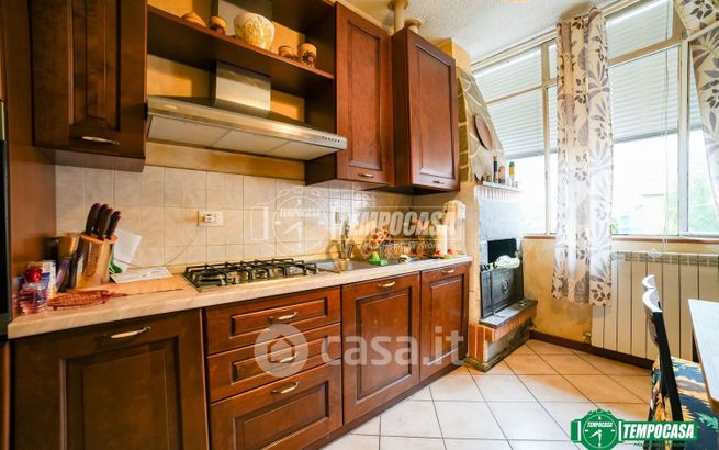 Appartamento in residenziale in Via Monte Leone 21