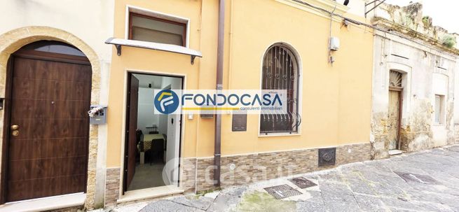Casa indipendente in residenziale in Via DÃ¨ Templari 47