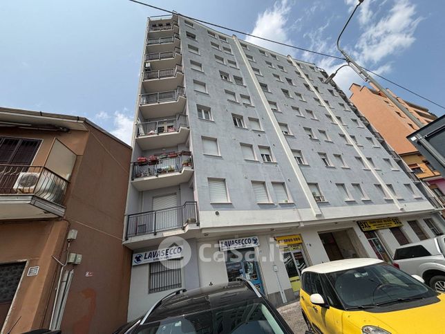 Appartamento in residenziale in Via Padana Superiore 263