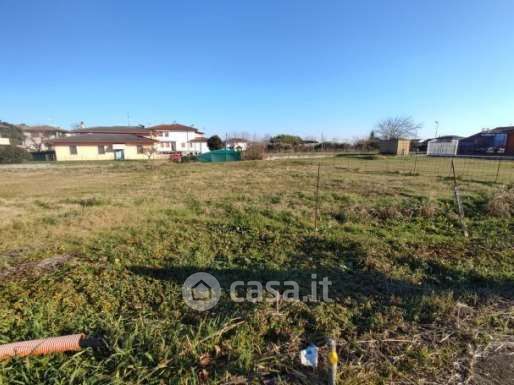 Terreno edificabile in residenziale in Via Papa Giovanni Paolo II