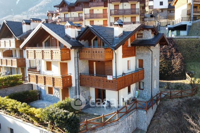 Appartamento in residenziale in Via Valtellina 40