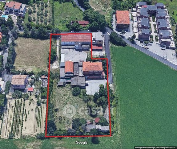 Rustico/casale in residenziale in