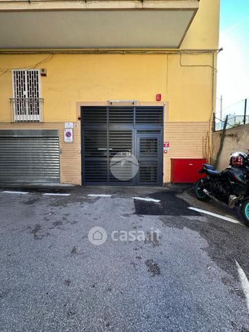 Box/posto auto in residenziale in Via Giacomo Matteotti 12