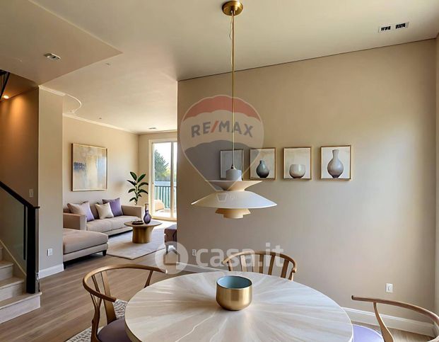 Casa bi/trifamiliare in residenziale in 