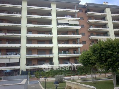 Appartamento in residenziale in Via Andrea Mantegna 9 /D