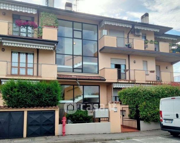 Appartamento in residenziale in Via Privata Soltarica 5