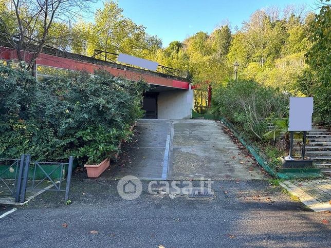 Garage/posto auto in residenziale in Piazza Francesco Borgongini Duca