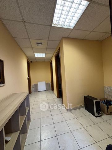 Ufficio in commerciale in Via Ripuaria