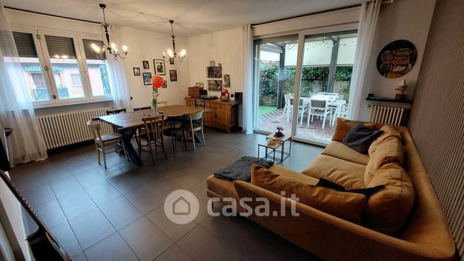 Appartamento in residenziale in Via Gambolina 1