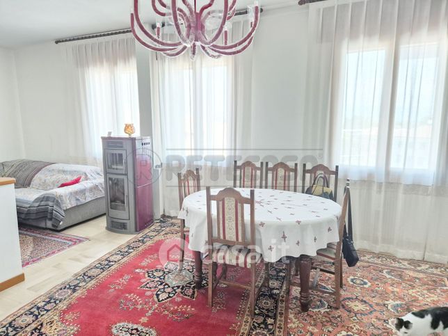 Appartamento in residenziale in Via Pecori Giraldi 111