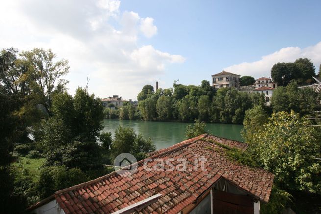 Appartamento in residenziale in Via XXV Aprile