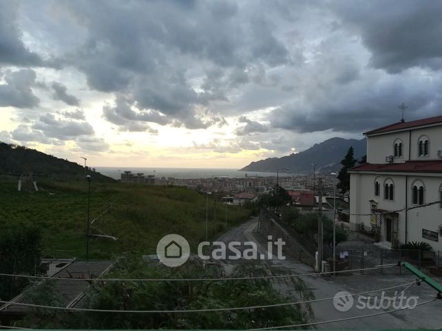 Appartamento in residenziale in Via Brignano Inferiore