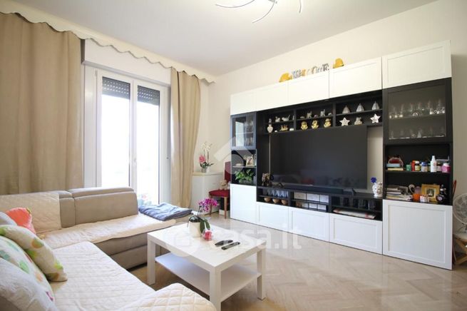 Appartamento in residenziale in Via Giorgione 6