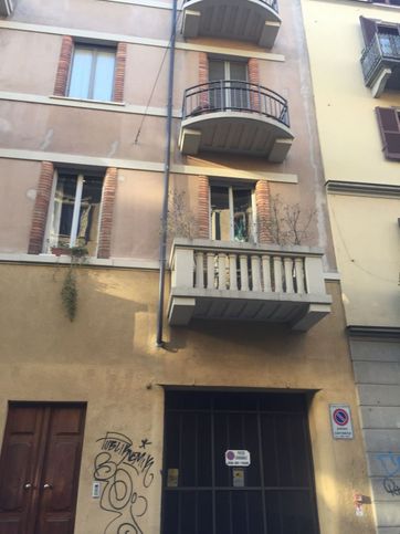 Box/posto auto in residenziale in Via Sant'Ottavio 55 /E