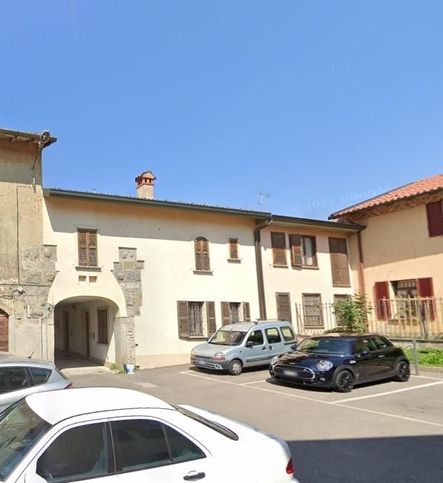 Ufficio in commerciale in Via San Protaso 7