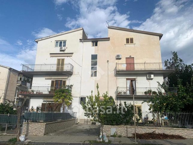 Appartamento in residenziale in Via delle Ginestre 37