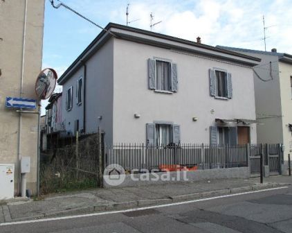Appartamento in residenziale in Via Leone Tolstoi 20