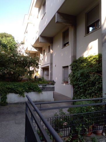 Appartamento in residenziale in Viale Dante Alighieri