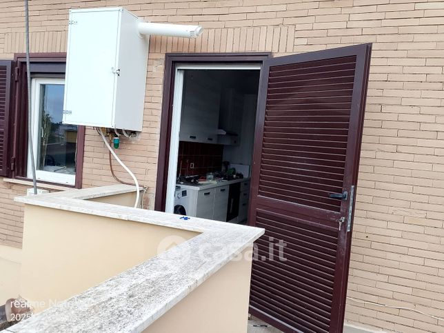 Appartamento in residenziale in Via Velletri
