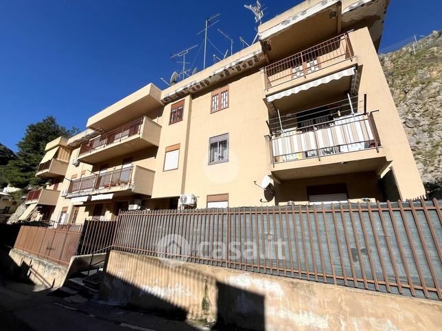 Appartamento in residenziale in Via Esculapio 4