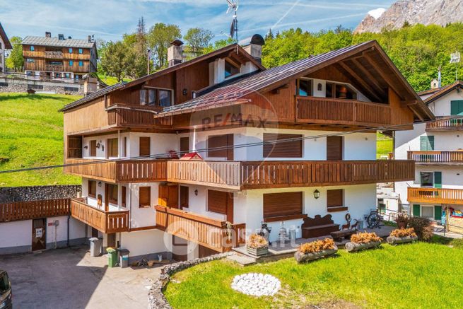 Appartamento in residenziale in Località Val di Sopra
