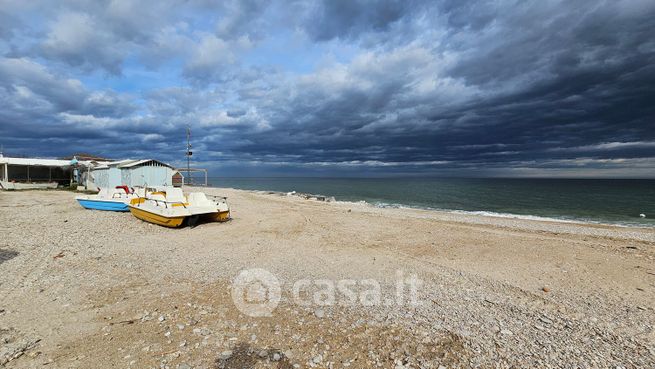 Appartamento in residenziale in Lungomare Italia 72