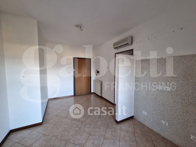 Ufficio in commerciale in Via Vittorio Bachelet 2