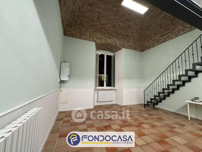 Ufficio in commerciale in Corso V. Emanuele