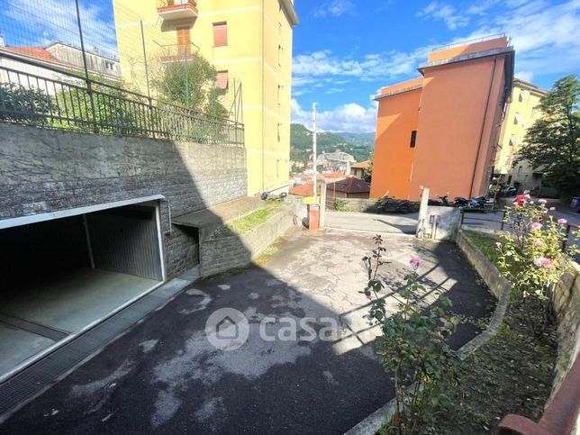 Garage/posto auto in residenziale in Via Val D'Astico