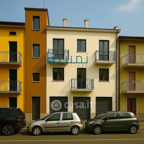 Box/posto auto in residenziale in Via Toscana