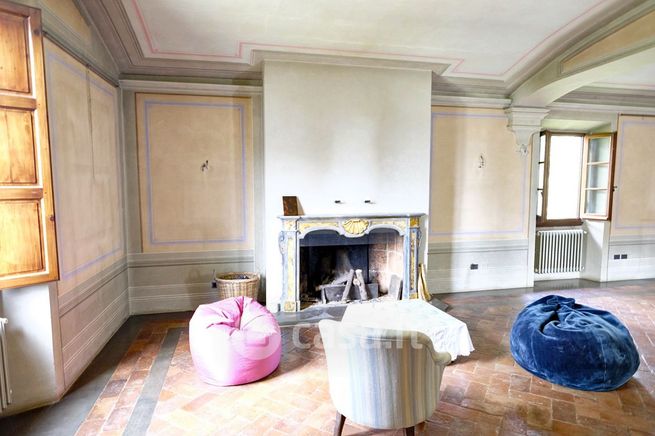 Villa in residenziale in 