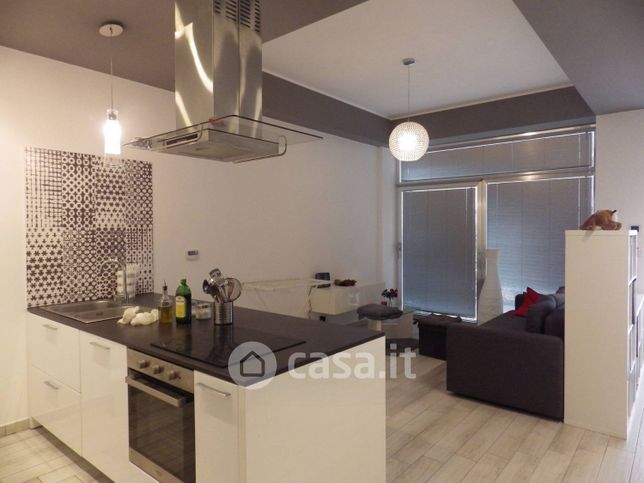 Loft in residenziale in Corso Francesco Ferrucci 96