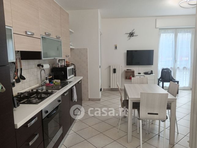 Appartamento in residenziale in Viale Fratelli Casiraghi 79