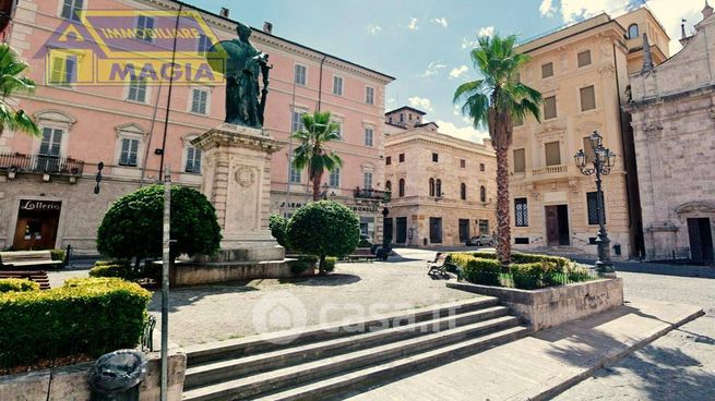 Appartamento in residenziale in Piazza Arringo