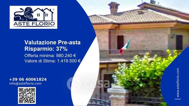 Villa in residenziale in Località Lioni 3