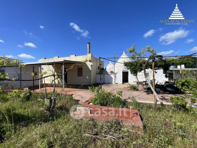 Baita/bungalow/chalet/trullo in residenziale in SP581 203