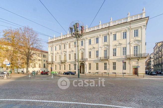 Appartamento in residenziale in Piazza Carlo Emanuele II 13