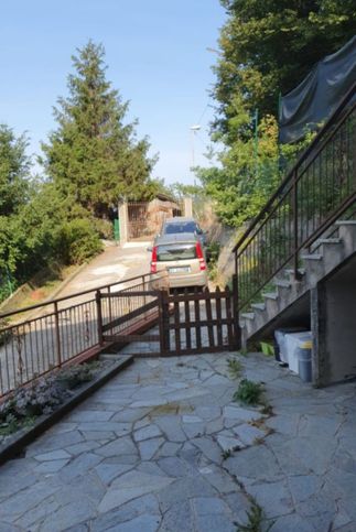 Appartamento in residenziale in Via Pernecco Superiore